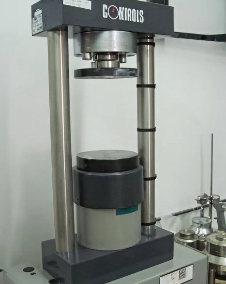 Laboratorio di meccanica delle rocce 1